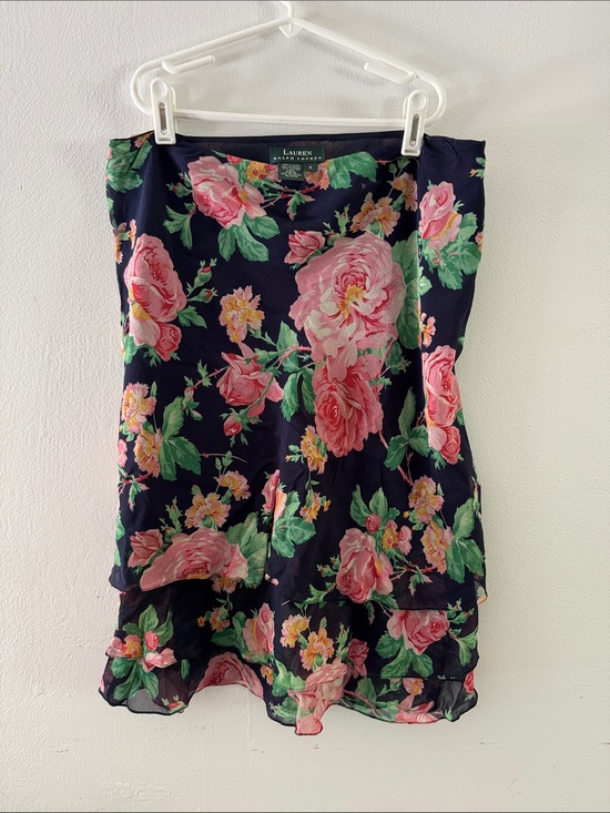 Lauren Ralph Lauren Dresses & Skirts - Lauren Ralph Lauren Silk Navy Floral Tiered Skirt with Pink Rose Print Sz 6
